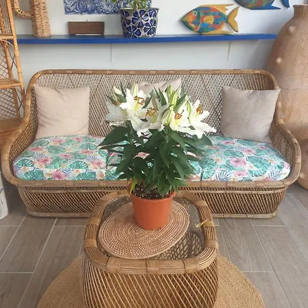 Sondela Self Catering Domek alpejski São Martinho do Porto