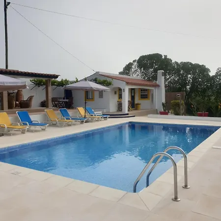 Domek alpejski Sondela Self Catering São Martinho do Porto