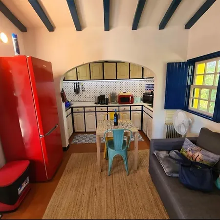 Sondela Self Catering Domek alpejski São Martinho do Porto