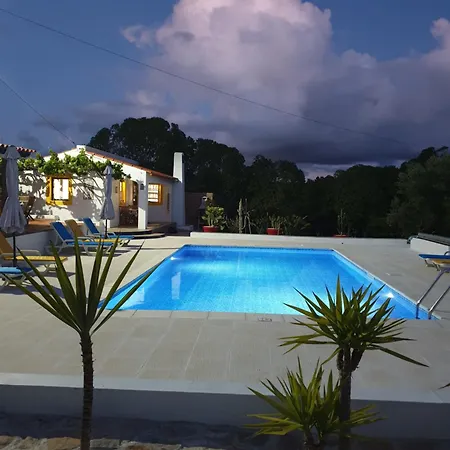 Chalet Sondela Self Catering São Martinho do Porto